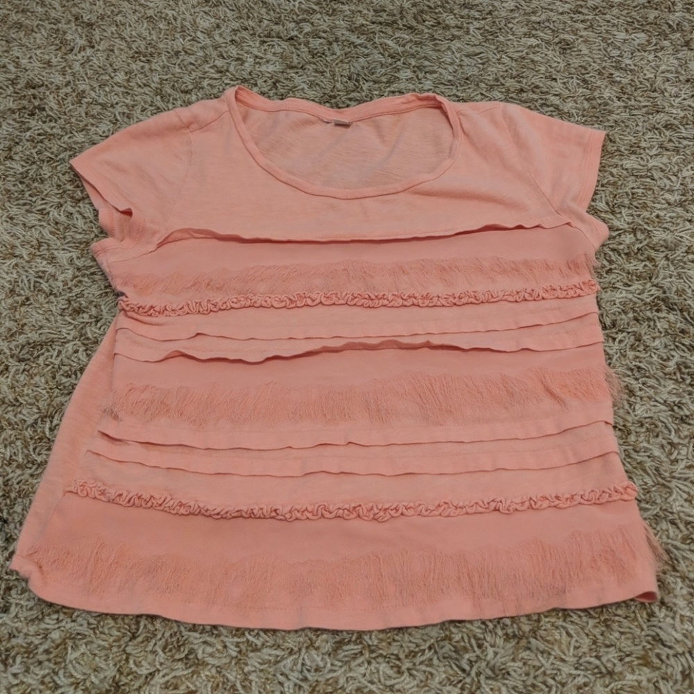 Cute peach t-shirt